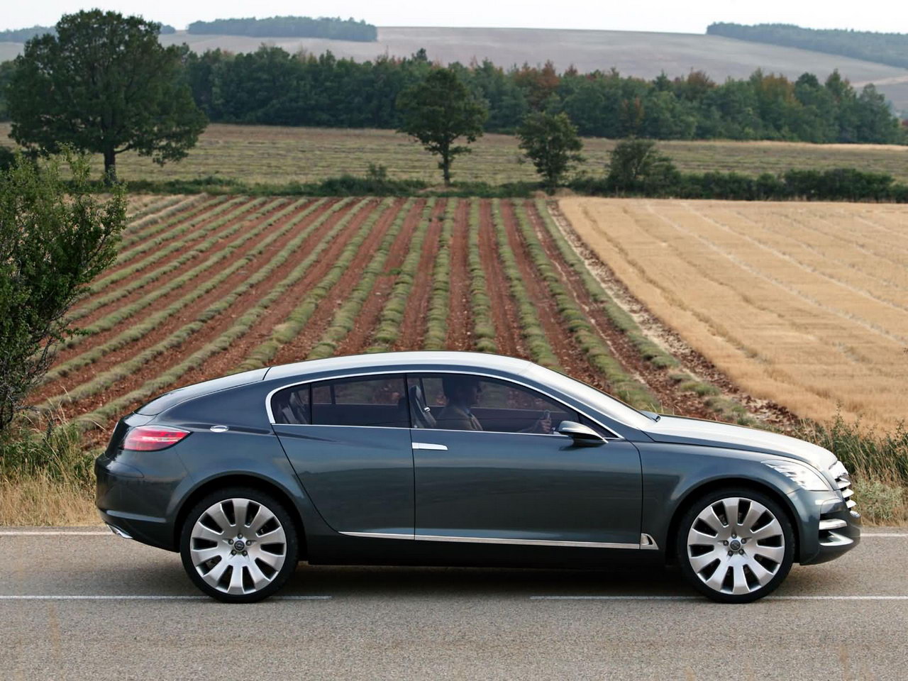 Opel Insignia Concept 2003 009.jpg